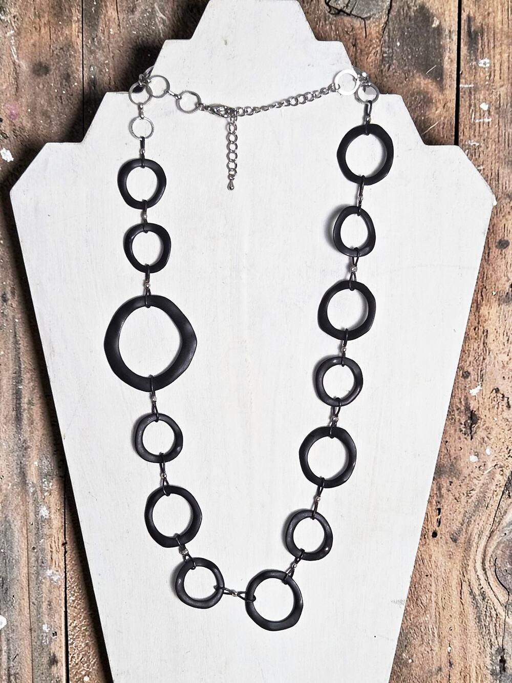 Statment Hammered Circle Black Matte Metal With Silver Necklace 33.5"